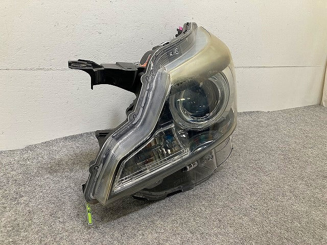 スペーシア カスタム MK32S/MK42S 純正 左 ヘッドライト/ランプ キセノン HID レベライザー バラスト AFS無 ICHIKOH 1872 スズキ(151587)