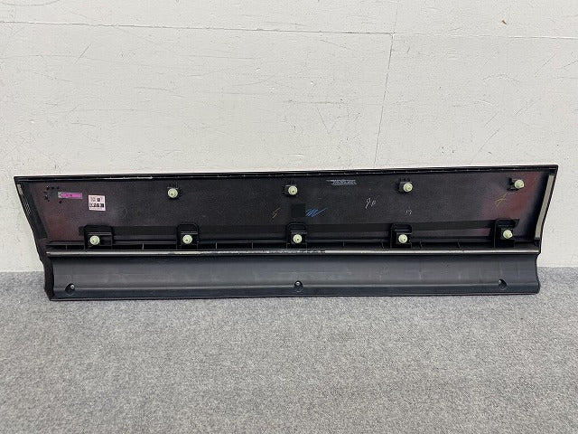 セレナ ハイウェイスター C27/GFC27/GFNC27/HFC27 純正 右 フロント ドア プロテクター サイドパネル 80870 5TA0B レッド NBB 日産(151590)