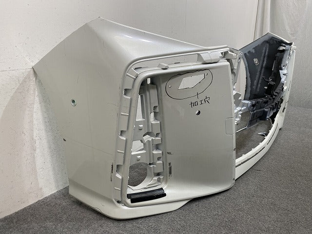 アルファード 30系 AGH30W/AGH35W/GGH30W/GGH35W/AYH30W 純正 後期 フロント バンパー 52119-58610/20 ホワイトパール 070 トヨタ(151606)