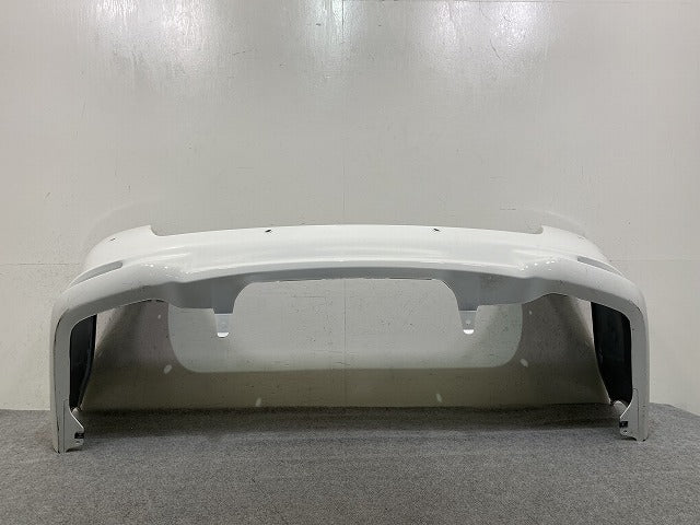 カローラ フィールダー 16系/NZE161G/NZE164G/NKE165G 純正 後期 リア バンパー 52159-13300/20 52159-13310/30 ホワイト 040(151607)
