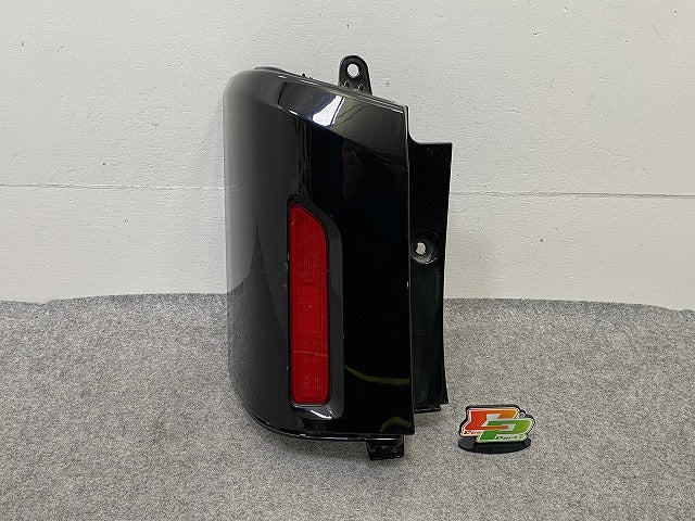 セレナ C28/NC28/GC28/FC28/FNC28/GFC28 純正 左 リア コーナーパネル/コーナーカバー リフレクター付 85231 7DF0H ブラック G41(151610)