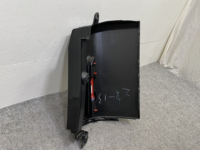 セレナ C28/NC28/GC28/FC28/FNC28/GFC28 純正 左 リア コーナーパネル/コーナーカバー リフレクター付 85231 7DF0H ブラック G41(151610)