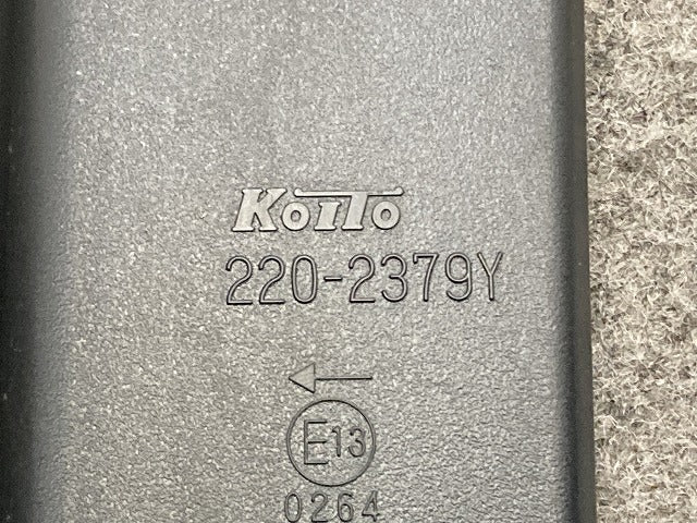 セレナ C28/NC28/GC28/FC28/FNC28/GFC28 純正 左 テールランプ/ライト/レンズ LED LH KOITO 220-2379Y 日産(151611)