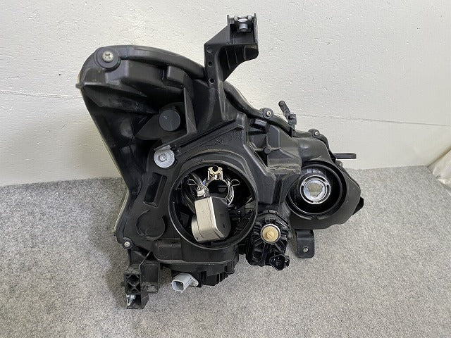 ティアナ L33 純正 左 ヘッドライト/ランプ キセノン HID レベライザー バラスト AFS無 刻印D4 LH KOITO 100-17794 日産(151612)
