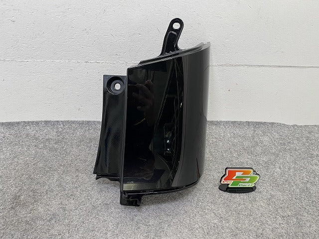 セレナ ハイウェイスター C27/GFC27/GFNC27/GC27/GNC27/HFC27 純正 後期 右 リア コーナーパネル カバー 85230 5TT1H ブラック G41(151614)