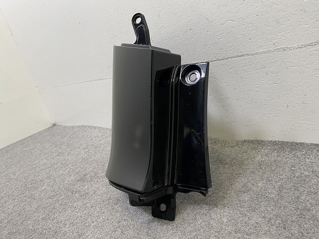 セレナ ハイウェイスター C27/GFC27/GFNC27/GC27/GNC27/HFC27 純正 後期 左 リア コーナーパネル カバー 85231 5TT1H ブラック G41(151615)