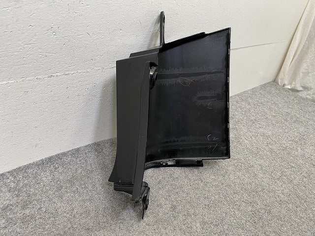セレナ ハイウェイスター C27/GFC27/GFNC27/GC27/GNC27/HFC27 純正 後期 左 リア コーナーパネル カバー 85231 5TT1H ブラック G41(151615)