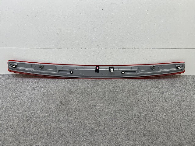 ルーミー/タンク M900A/M910A 純正 LED ハイマウントストップランプ テールランプ/ライト/レンズ KOITO 286-69044 トヨタ(151616)
