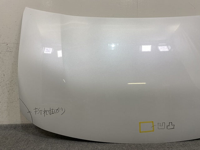 セレナ C28/NC28/GC28/FC28/FNC28/GFC28 純正 ボンネット/エンジンフード プリズムホワイト QBE 日産(151625)