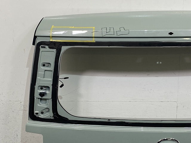 タフト LA900S/LA910S 純正 リアゲート/バックドア/リアハッチ 内張り付 57149-B2430 セラミックグリーンメタリック G61 ダイハツ(151626)
