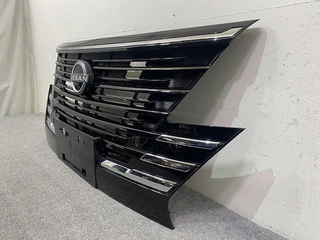 セレナ ハイウェイスター C28/GC28/GFC28 純正 前期 フロント グリル/ラジエーターグリル 62310 7DF0A 日産(151630)