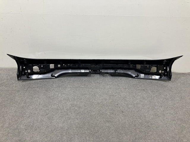 ハリアー 80系 MXUA80/MXUA85/AXUH80/AXUH85 純正 リア ガーニッシュ バックドアガーニッシュ 76801-48541/76811-48320 トヨタ(151655)