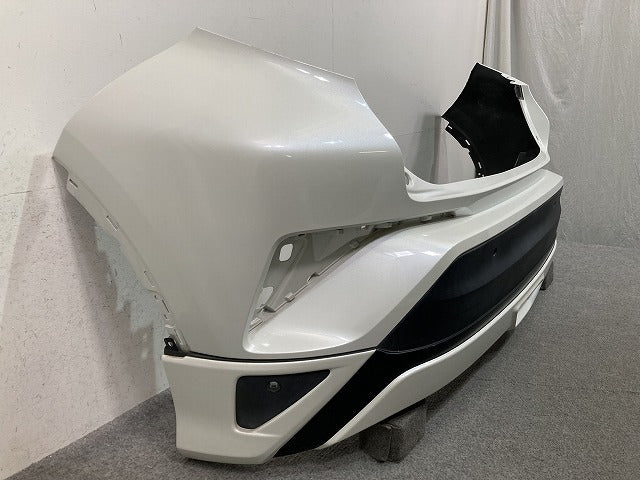 C-HR/CHR ZYX10/ZYX11/NGX50/NGX10 純正 リア バンパー Rバンパー 52159-10300 ホワイトパールクリスタルシャイン 070 トヨタ(151683)