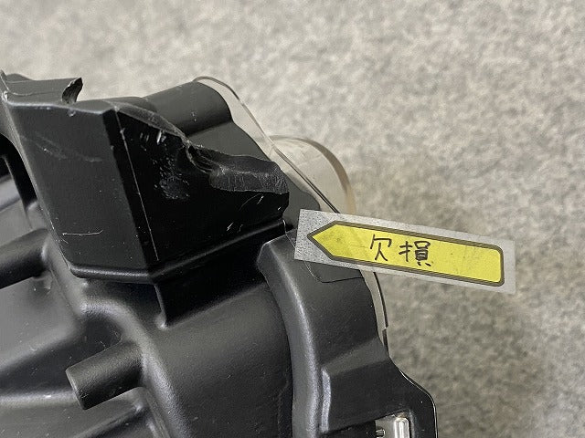 シエンタ 170系/NSP170G/NCP175G/NHP170G 純正 後期 左 ヘッドライト/ランプ レベライザーLED 刻印14 LH KOITO 52-334 トヨタ(151715)