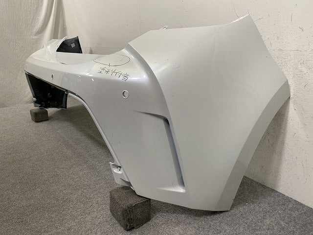 カローラ スポーツ 210系 NRE210H/NRE214H/ZWE211H/ZWE213H/219H/MZEA12H 純正 リア バンパー 52159-12E70/80 ホワイトパール 089(151727)