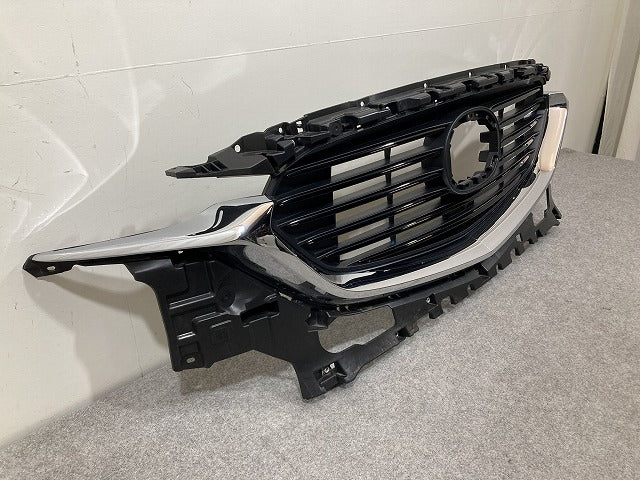 CX-5/CX5 CX-8/CX8 KG2P/KG5P 純正 フロント グリル/ラジエーターグリル カメラ付 K131-50712 メッキ マツダ(151728)