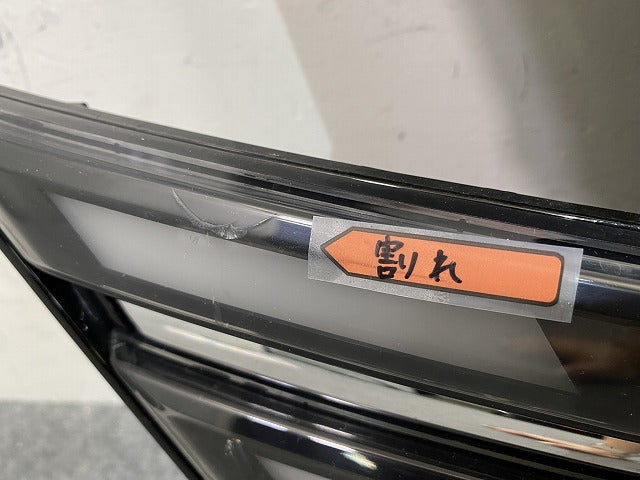 セレナ/ハイウェイスター C28/FC28/FNC28 GFC28 純正 前期 フロント グリル/ラジエーターグリル 62310 7DF0A ブラック 日産(151736)