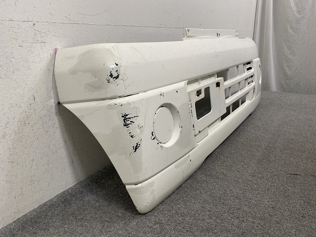 タウンボックス U61W/U62W/U63W/U64W 純正 フロント バンパー Fバンパー MR557944 ホワイトソリッド W37 三菱(151741)
