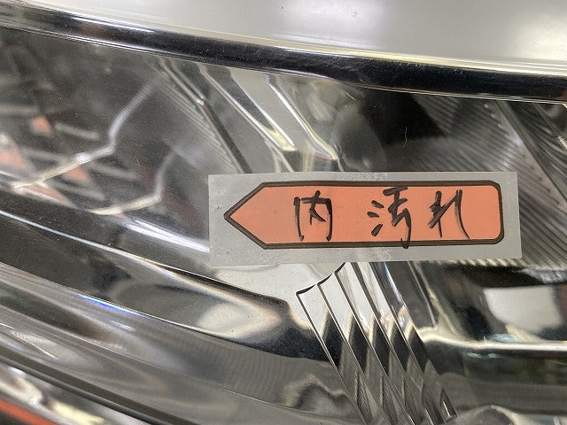 ルーミー M900A/M910A 純正 前期 右 ヘッドライト/ランプ レベライザーLED 刻印DF RH STANLEY W3918 トヨタ(151745)