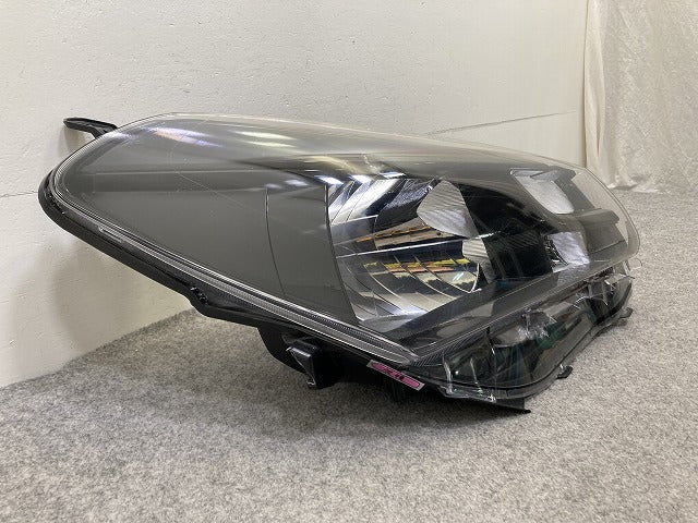 ヴィッツ 130系/KSP130/NSP130/NSP135/NCP131 純正 中期 右ヘッドライト/ランプ ハロゲン レベライザー AFS無 刻印G8 KOITO 52-269(151794)