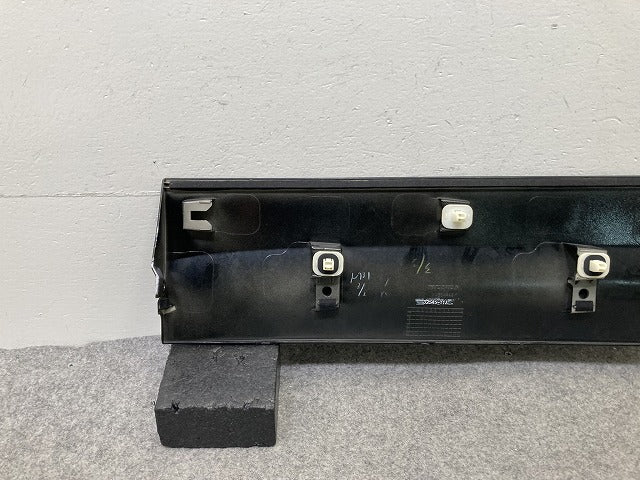 N-BOX/NBOX Nボックス JF3/JF4 純正 右 スライドレールカバー 72545-TTA クリスタルブラックパール NH731P ホンダ(151796)