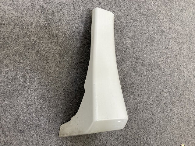 セレナ C27 e-POWER/HC27/HFC27/GC27/GNC27 純正 右 フロント フェンダー プロテクター 638725TA0B ブリリアントホワイトパール(151798)
