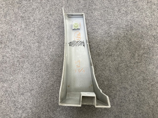 セレナ C27 e-POWER/HC27/HFC27/GC27/GNC27 純正 右 フロント フェンダー プロテクター 638725TA0B ブリリアントホワイトパール(151798)