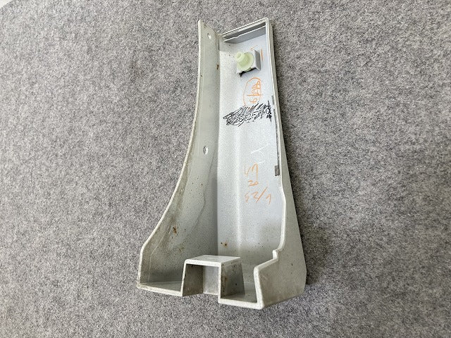 セレナ C27 e-POWER/HC27/HFC27/GC27/GNC27 純正 右 フロント フェンダー プロテクター 638725TA0B ブリリアントホワイトパール(151798)