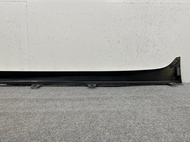 ノート/NOTE E12/NE12/HE12/ANE12 純正 右 サイドステップ/サイドスカート G6851-3VA** ブリリアントシルバーメタリック K23 日産(151843)