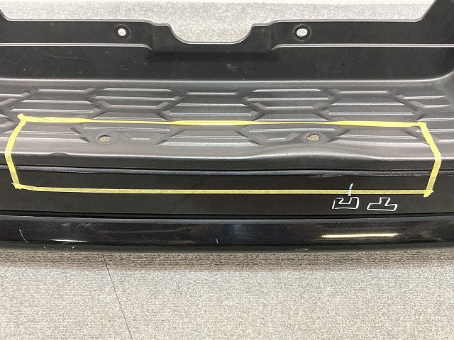 キャラバン NV350 標準 E26 純正 リア バンパー スポイラー付 Rバンパー 85022 3XA0A ファントムブラックパール GAE 日産(151845)