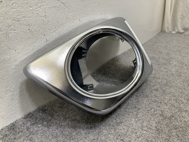 セレナ ハイウェイスターC26/FC26/FNPC26/HC26/HFC26 純正  左右 フォグカバー 62256 3GS0A メッキ 日産(151868)