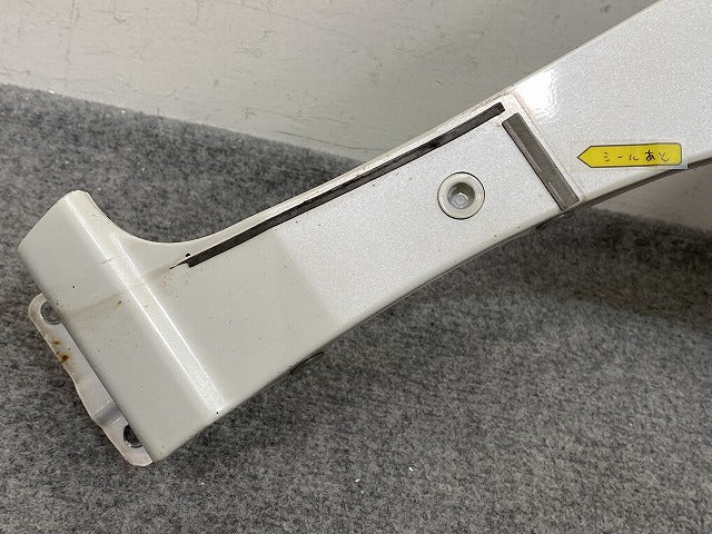 セレナ ハイウェイスター C27/GFC27/GFNC27 純正 右 フロント フェンダー RH ブリリアントホワイトパール QAB 日産(151870)