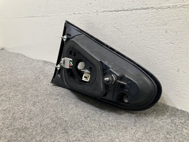 シエンタ 170系 NSP170G/NCP175G/NHP170G 純正 右 フィニッシャーランプ/テールランプ LED 刻印2 KOITO 52-286 81581-52330 トヨタ(151894)