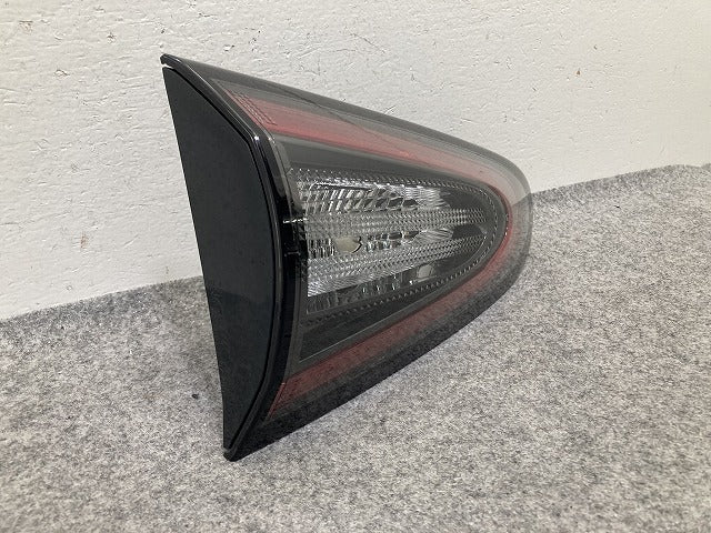 シエンタ 170系 NSP170G/NCP175G/NHP170G 純正 左 フィニッシャーランプ/テールランプ LED 刻印2 KOITO 52-286 81591-52330 トヨタ(151895)
