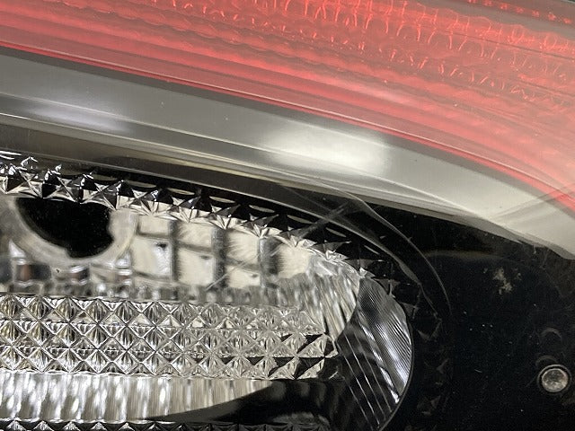 シエンタ 170系 NSP170G/NCP175G/NHP170G 純正 左 フィニッシャーランプ/テールランプ LED 刻印2 KOITO 52-286 81591-52330 トヨタ(151895)