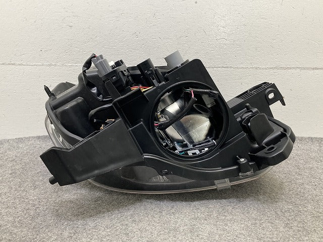 ウェイク LA700S/LA710S 純正 左 ヘッドライト/ランプ LED レベライザー 刻印A1 STANLEY W2664 81170-B2690 ダイハツ(151933)