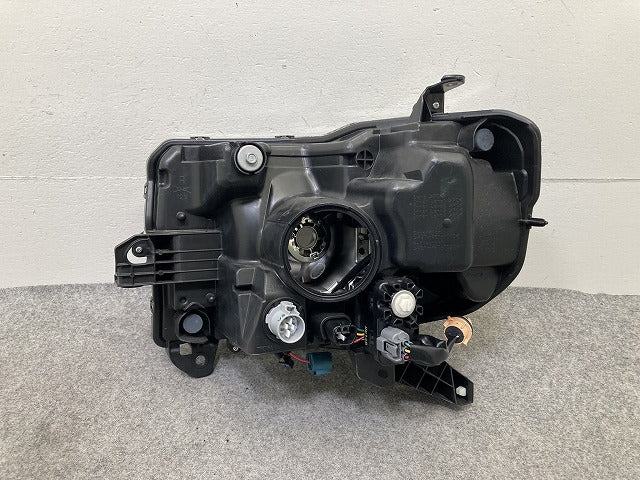 ウェイク LA700S/LA710S 純正 右 ヘッドライト/ランプ LED レベライザー 刻印A1 STANLEY W2664 ダイハツ(151936)