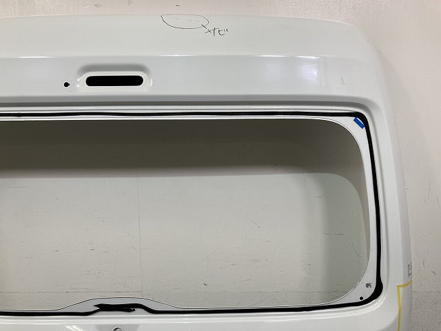 クリッパー NV100 DR17V 純正 リアゲート/バックドア/リアハッチ スペリアホワイト 26U 日産(151941)