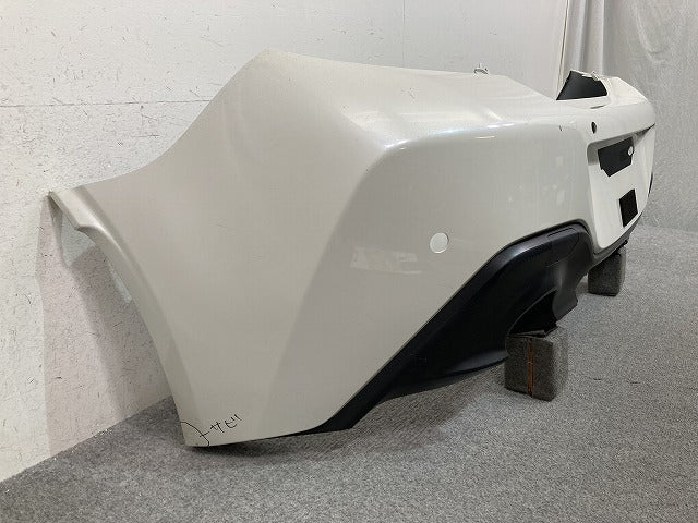 GR86 BRZ ZN8/ZD8 純正 リア バンパー Rバンパー 57704CC502 クリスタルホワイトパール K1X トヨタ(151944)