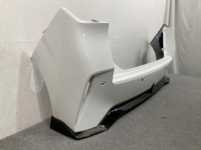 オーラ/AURA FE13/FSNE13 純正 後期 リア バンパー スポイラー付 Rバンパー 85022 6XK0H ピュアホワイトパール QAC 日産(151950)