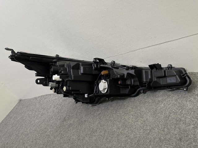 カローラ ツーリング 210系 NRE210W/ZRE212W/ZWE214W/ZWE211W 純正 左 ヘッドライト/ランプ LED 刻印 M KOITO 12-632 81106-12K10(151951)
