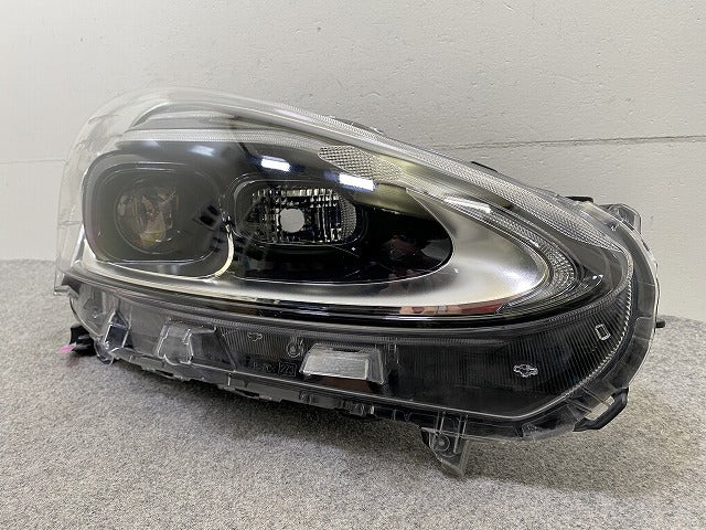 シエンタ 170系 NSP170G/NCP175G/NHP170G 純正 後期 右 ヘッドライト/ランプ LED レベ 刻印33 ICHIKOH 52-317 81130-52N00 トヨタ(151952)