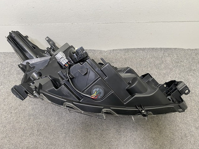 シエンタ 170系 NSP170G/NCP175G/NHP170G 純正 前期 左 ヘッドライト/ランプ LED レベ 刻印2 ICHIKOH 52-289 81170-52K31 トヨタ(151954)