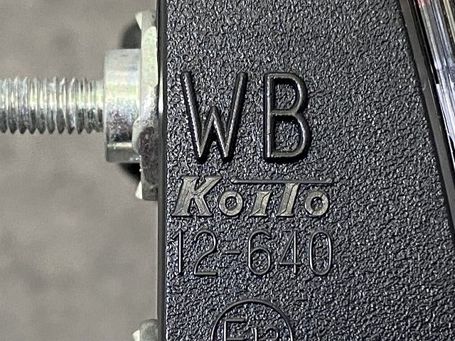 カローラ ツーリング 210系 NRE210W/ZRE212W/ZWE214W/ZWE211W 純正 左 テールランプ/ライト/レンズ LED 刻印WB KOITO 12-640(151964)