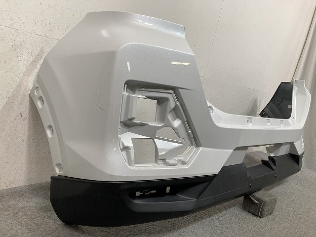 ライズ/ロッキー A200S/A210S/A200A/A210A/A202A 純正 リア バンパー スポイラー付 52159-B1310 ホワイトパール W25 トヨタ(151976)
