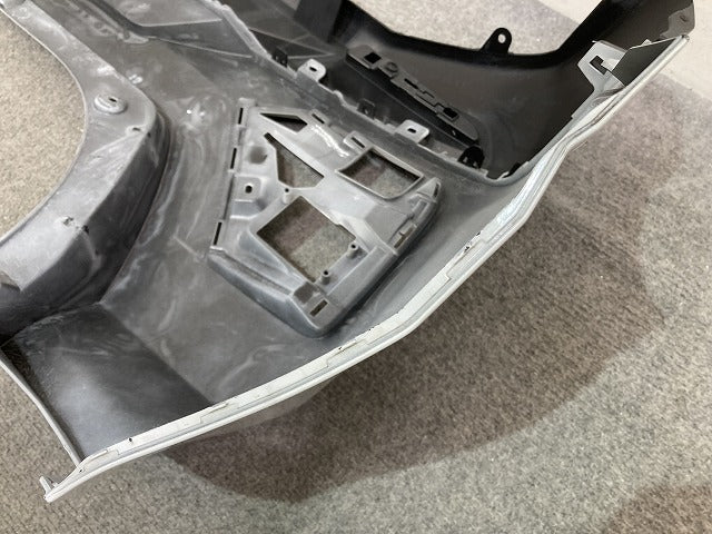 ライズ/ロッキー A200S/A210S/A200A/A210A/A202A 純正 リア バンパー スポイラー付 52159-B1310 ホワイトパール W25 トヨタ(151976)