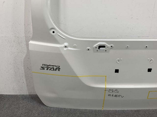 セレナ ハイウェイスター C27/GC27/GFC27/GNC27/GFNC27 純正 リアゲート/バックドア/リアハッチ ブリリアントホワイトパール QAB(152023)