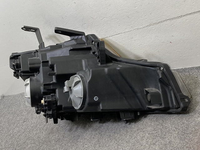 ステップワゴン スパーダ/RK5/RK6 純正 後期 左 ヘッドライト/ランプ キセノン HID AFS無 レベライザー 刻印J4 KOITO 100-62075(152049)