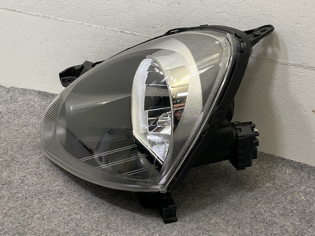 ミライース LA300S/LA310S 純正 後期 左 ヘッドライト/ランプ ハロゲン レベライザー KOITO 100-51090 ダイハツ(152089)
