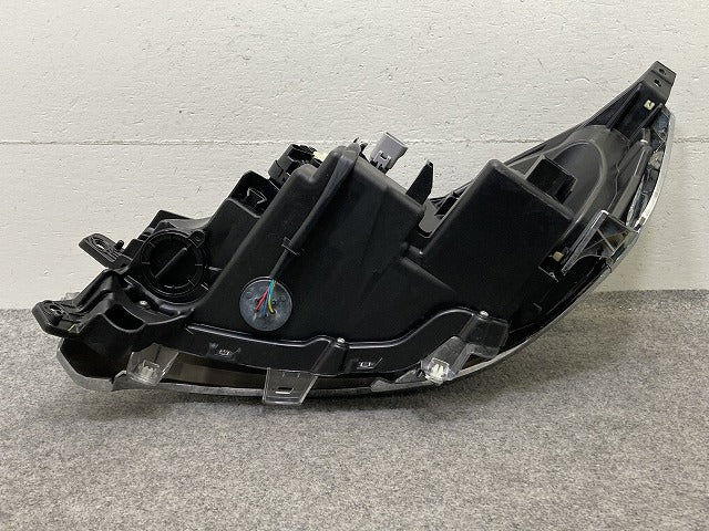 スペーシア カスタム MK53S 純正 右 ヘッドライト/ランプ LED レベライザー ICHIKOH 1960 メッキ スズキ(152091)